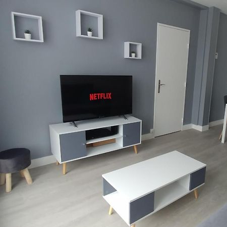 בורז'ה T3 Bord Centre Ville - 4Eme Etage - Fetes Interdites מראה חיצוני תמונה